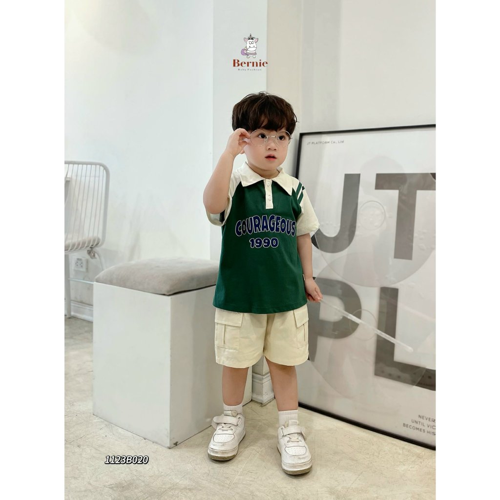 Bộ polo bé trai in hoạ tiết 1990 phối quần kaki túi hộp, set thun cộc tay cổ đức cá tính cho bé