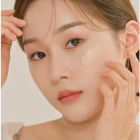 Kem Nền Màu Lì Kiềm Dầu Mịn Nhẹ Che Khuyết Điểm DINTO Wooncho Blur-Matte Foundation 2 Màu Thuần Chay