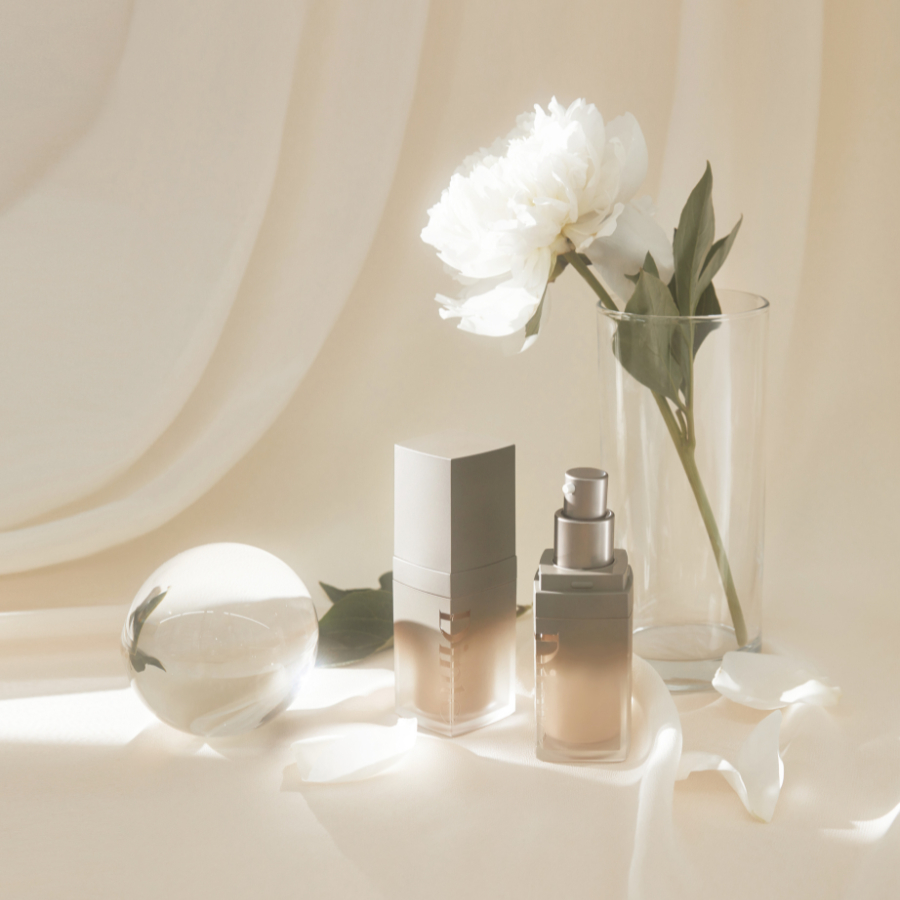 Kem Nền Che Khuyết Điểm Màu Bóng Cho Da Khô Dinto Wooncho Blur-Glowy Foundation 2 Màu Thuần chay