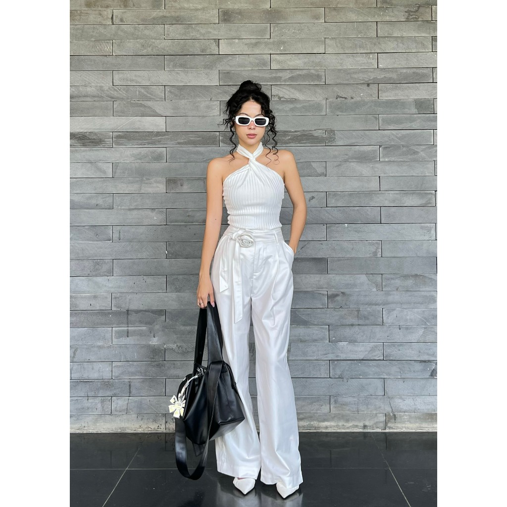 Ảnh làminapparel - TWIST NECK SLEEVELESS TOP 2