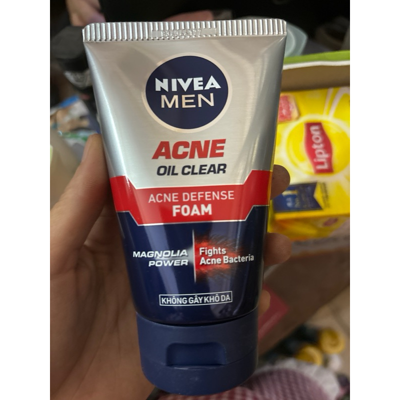 SỮA RỬA MẶT NIVEA MEN Kiểm soát nhờn ngừa mụn 100G