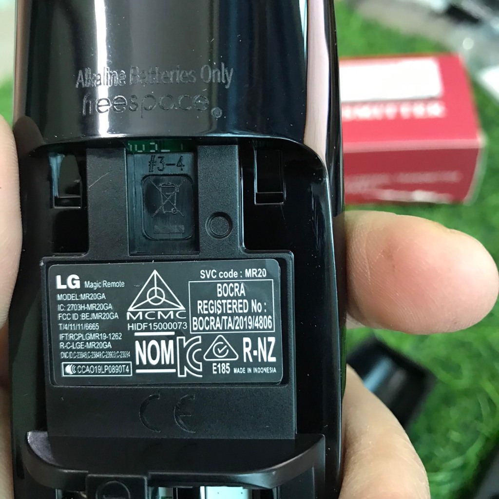 Điều khiển tivi LG giọng nói MR20GA, Remote TV LG có chuột bay và giọng nói made in indonesia - Tặng kèm pin !
