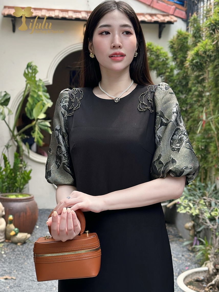 Ảnh Đầm dự tiệc trung niên Zol by TIFALU dáng suông màu đen sang trọng - ZOL319BLK 1