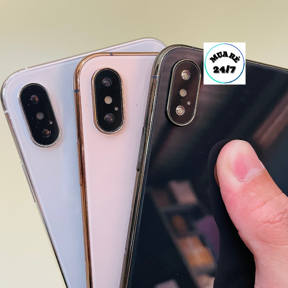 Mô hình X,Xs,XsM trưng bày tỉ lệ (1:1) màu vàng, đen, trắng