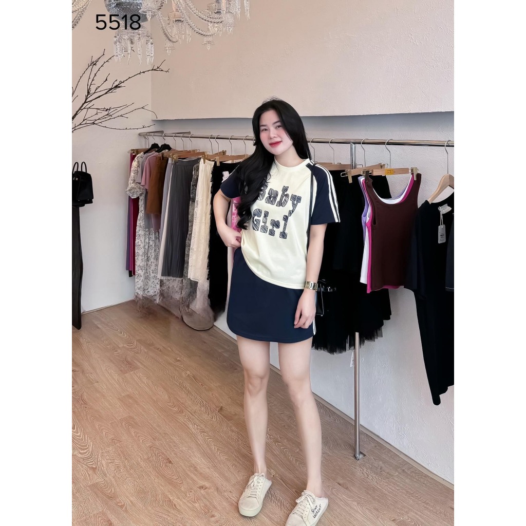 Set bộ đồ cộc tay phối chân váy ngắn, Set đồ nữ cộc tay phối sọc cổ tròn phối chân váy có quần bảo hộ năng động