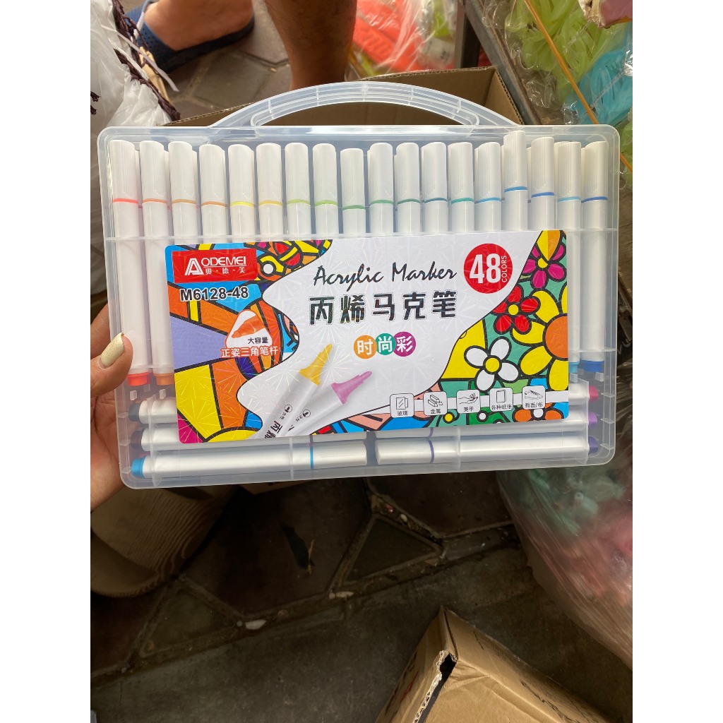 Bộ màu ACRYLIC MARKER  quai sách vẽ trên mọi chất liệu 12/18/24/36/48/60màu
