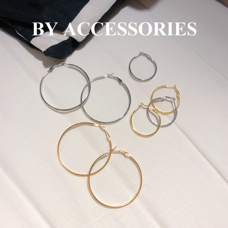 Bông tai nữ titan tròn to đơn giản bản 3.2mm mạ vàng 18K không gỉ WE2417 BY ACCESSORIES