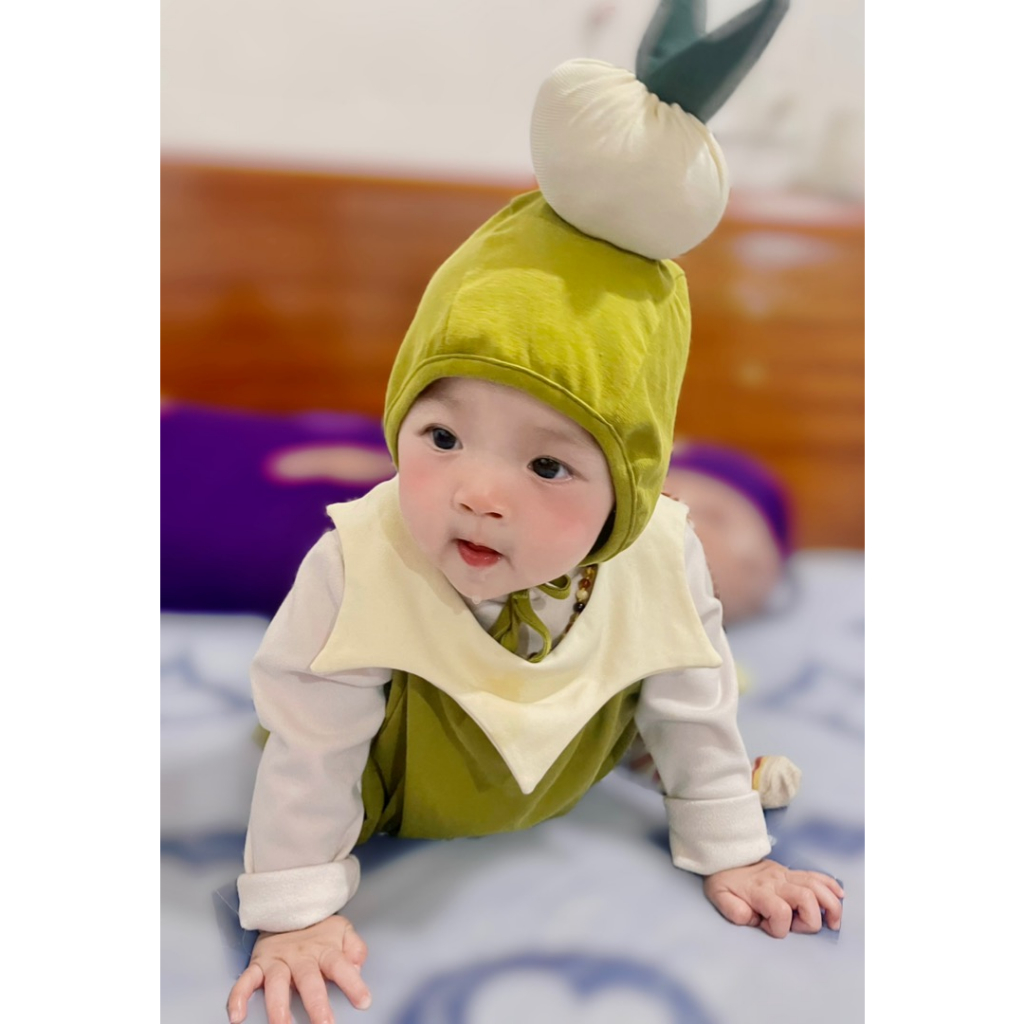 (HÀNG CÓ SẴN )Set bộ bodysuit cover HÀNH XANH kèm mũ tặng tất trắng cho em bé 4-14kg dễ thương chuẩn loại 1 mũ to ......