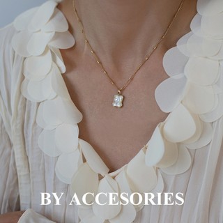 Dây chuyền nữ titan xích bọc khoanh phối mặt hình gấu nhỏ xinh khảm xà cừ không gỉ WN2434 BY ACCESSORIES