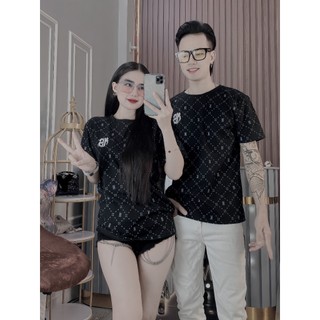 ÁO THUN CỔ TRÒN UNISEX PHỐI VIỀN CARO CHỮ THÊU MS MẪU MỚI 2024