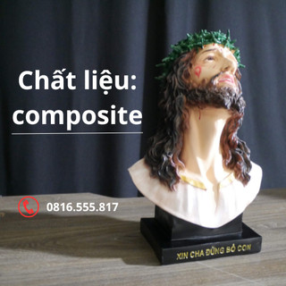 Tượng Chúa chịu nạn bán thân (Văn Đại) biểu tượng của sự hy sinh và tình yêu thương.