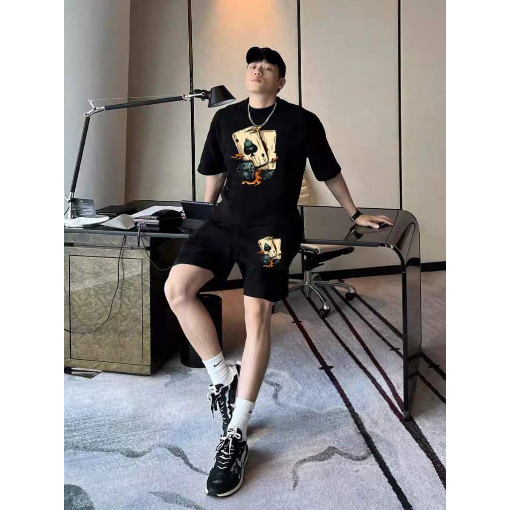 Set Thể Thao Nam Lá Bài Xúc Xắc Phong Cách Cá Tính Trẻ Trung Chất Liệu Vải Cotton Khô Mềm Mại Thoáng Mát Thấm Mồ Hôi