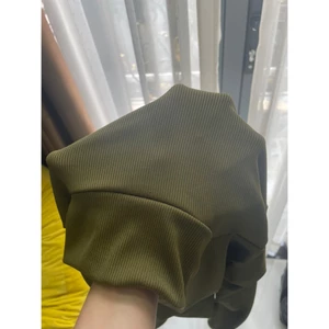 Combo 3 Áo Cổ Lọ Tay Sỏ Ngón Ủ Kem Chất Liệu Thun Gân Cao Cấp