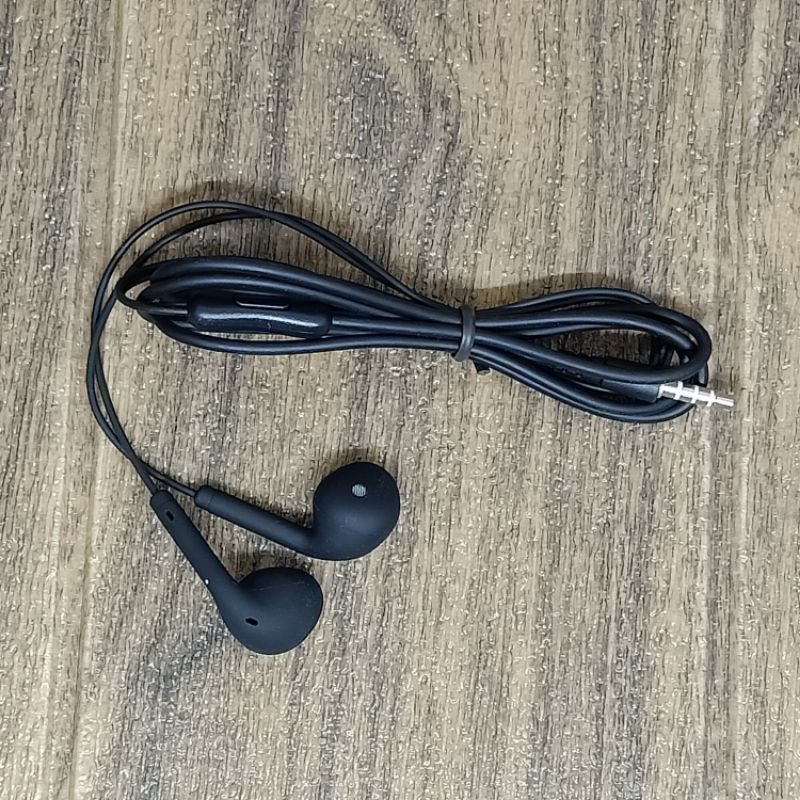 Tai Nghe U19 Có Dây Chuẩn 3.5mm Chất Lượng Cao , Nhiều Màu Sắc