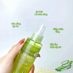 Xịt khoáng dưỡng ẩm Nha đam Hàn Quốc