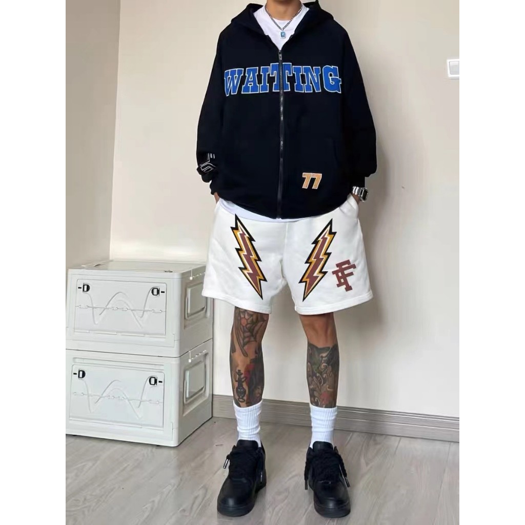 Quần Đùi Nỉ Cua Shorts REDLABEL Họa Tiết In TIA SÉT Cá Tính Cao Cấp Thun Nỉ Dày Dặn Có Túi Kết Hợp Dây Rút