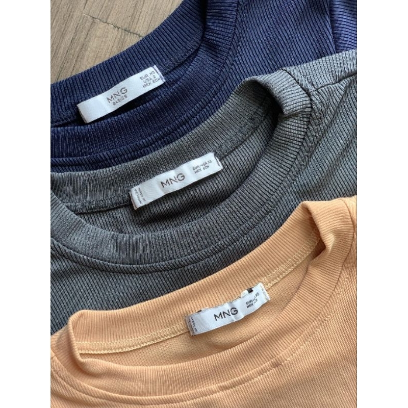 (Sale) Áo thun tăm croptop khoét ngực MngO - dư xịn