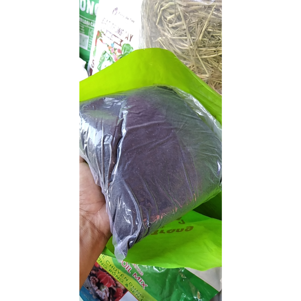 Giá thể ươm giống ươm hạt Sfarm túi nhỏ khoảng 1kg ( chiết ra từ bao lớn) -  vừa 1 khay ươm hạt, giúp hạt nảy mầm nhanh