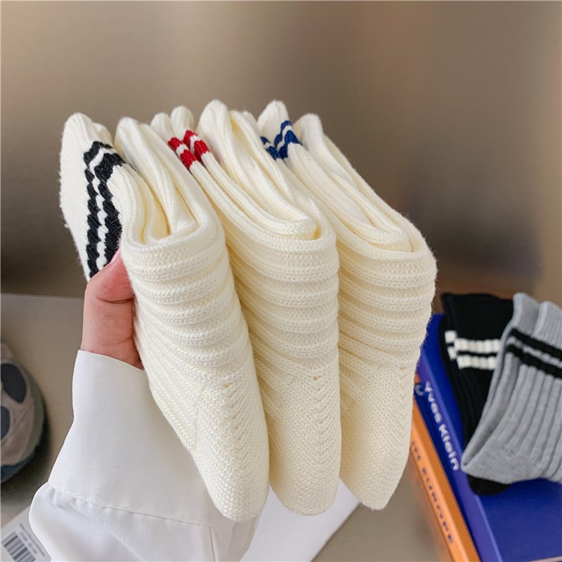 Vớ Tất nữ cao cổ 2 thanh, 5 màu, loại dày phong cách trẻ trung, năng động.