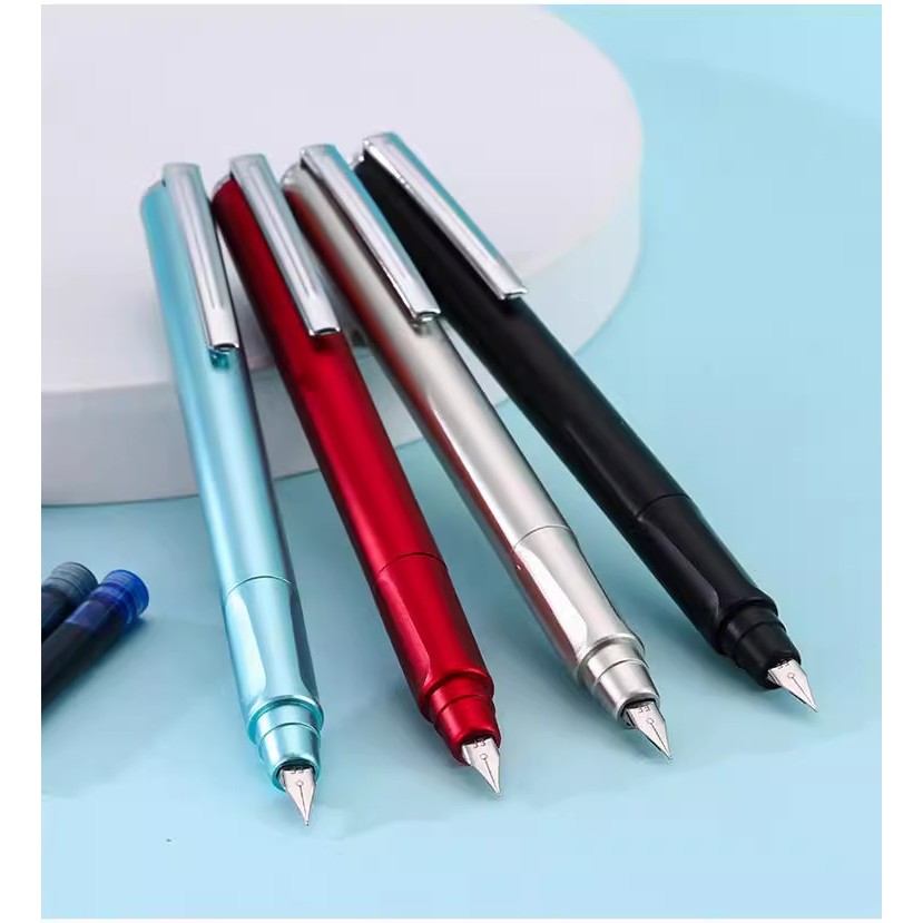 Bút Máy Bấm EF Mẫu Mới 2025 – Ngòi 0.38mm Êm Trơn, Không Gai Giấy, Không Tắc Mực + Tặng 50 Ống Mực