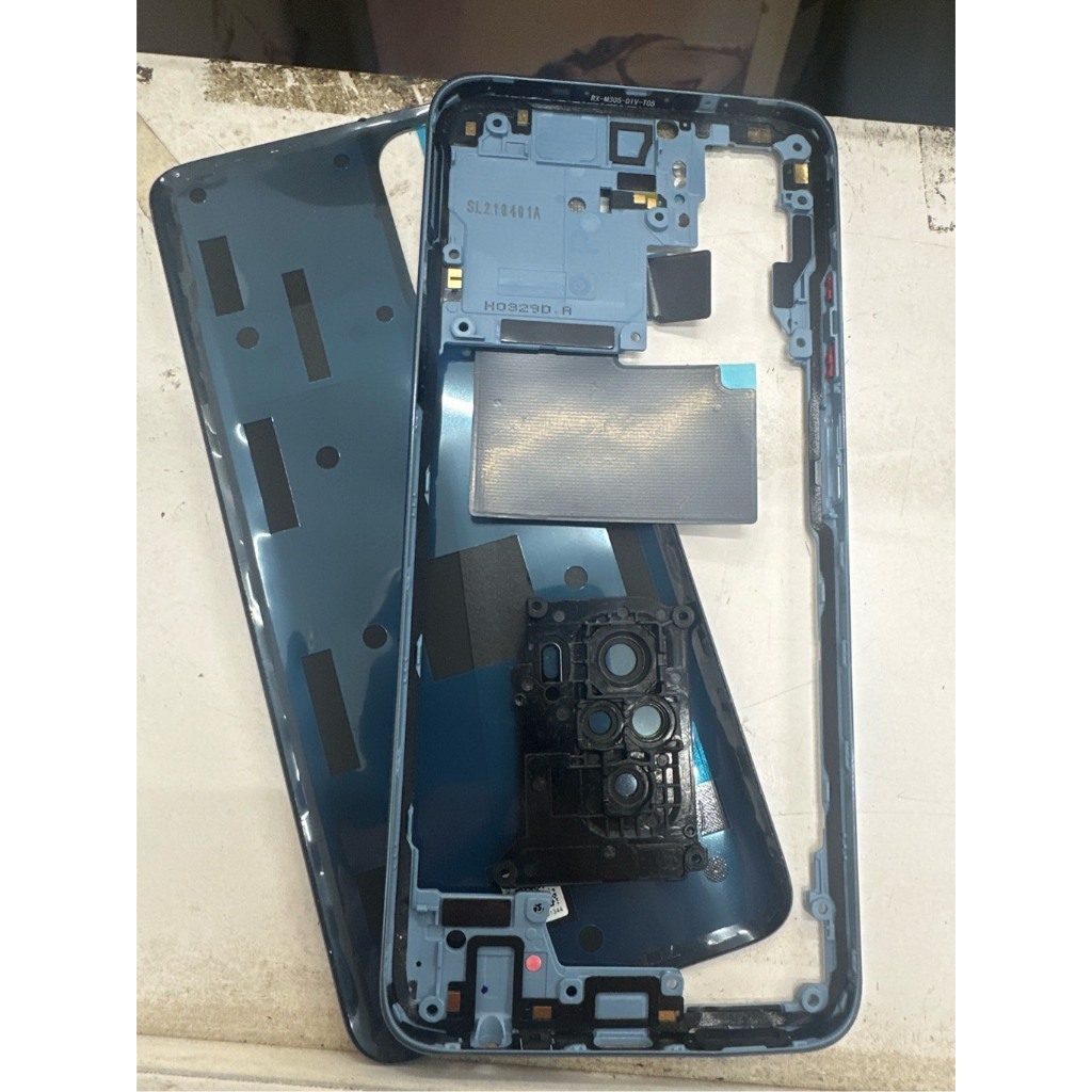 vỏ lưng xương xiaomi redmi note 10 4g/note 10s