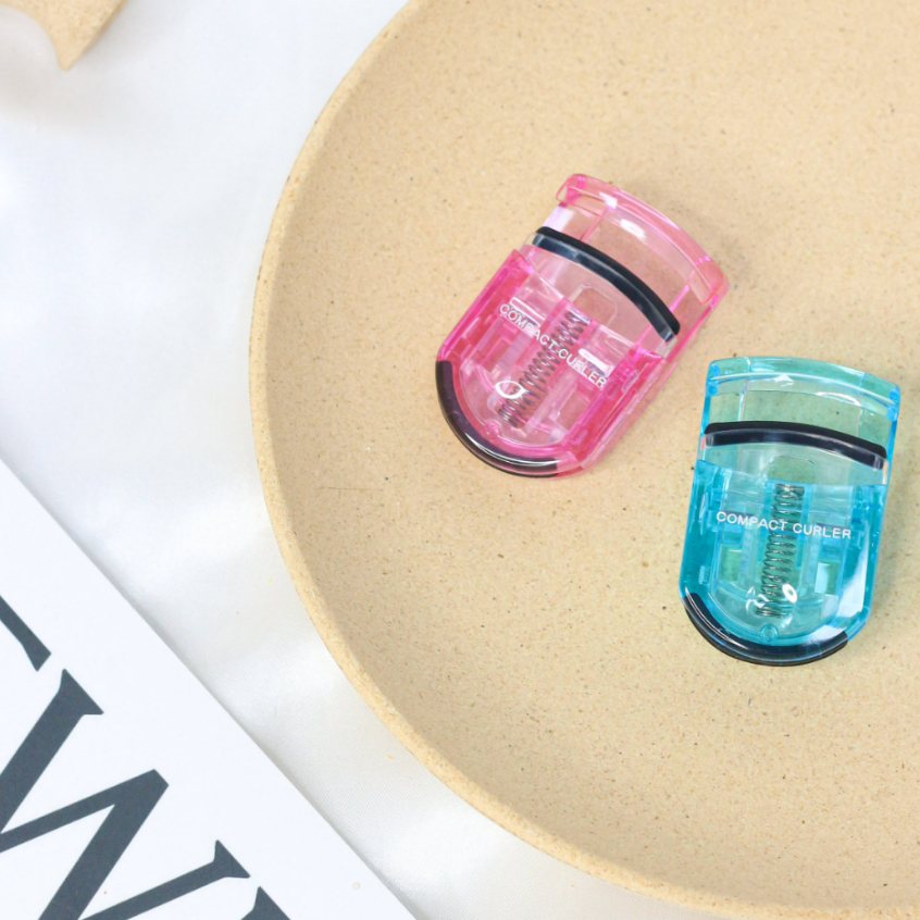 Bấm Cong Mi Thân Nhựa Kai Beauty Care (4 Màu)
