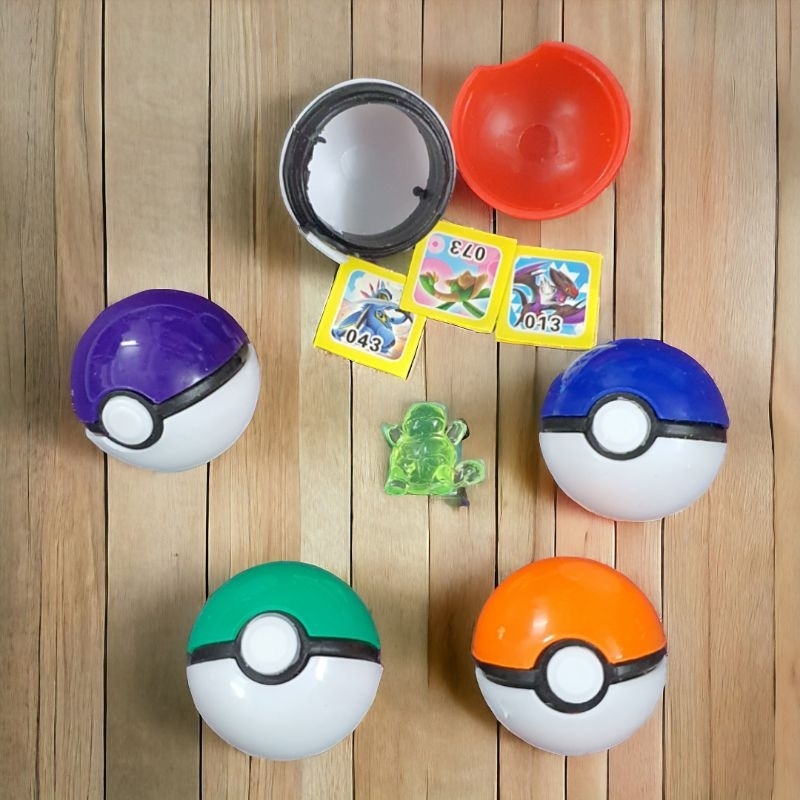 Đồ chơi bóng poke mini kèm quà tặng bên trong Youngcityshop | Shopee ...