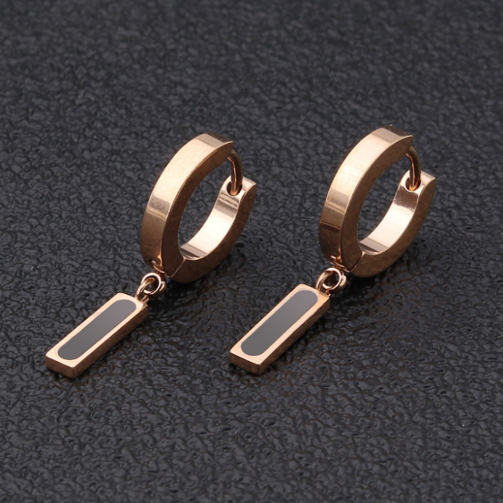 Bông tai nhỏ trẻ em nhiều kiểu tòn ten - An toàn cho trẻ - Cam kết 1 đổi 1  nếu đen và gỉ sét | Shopee Việt Nam