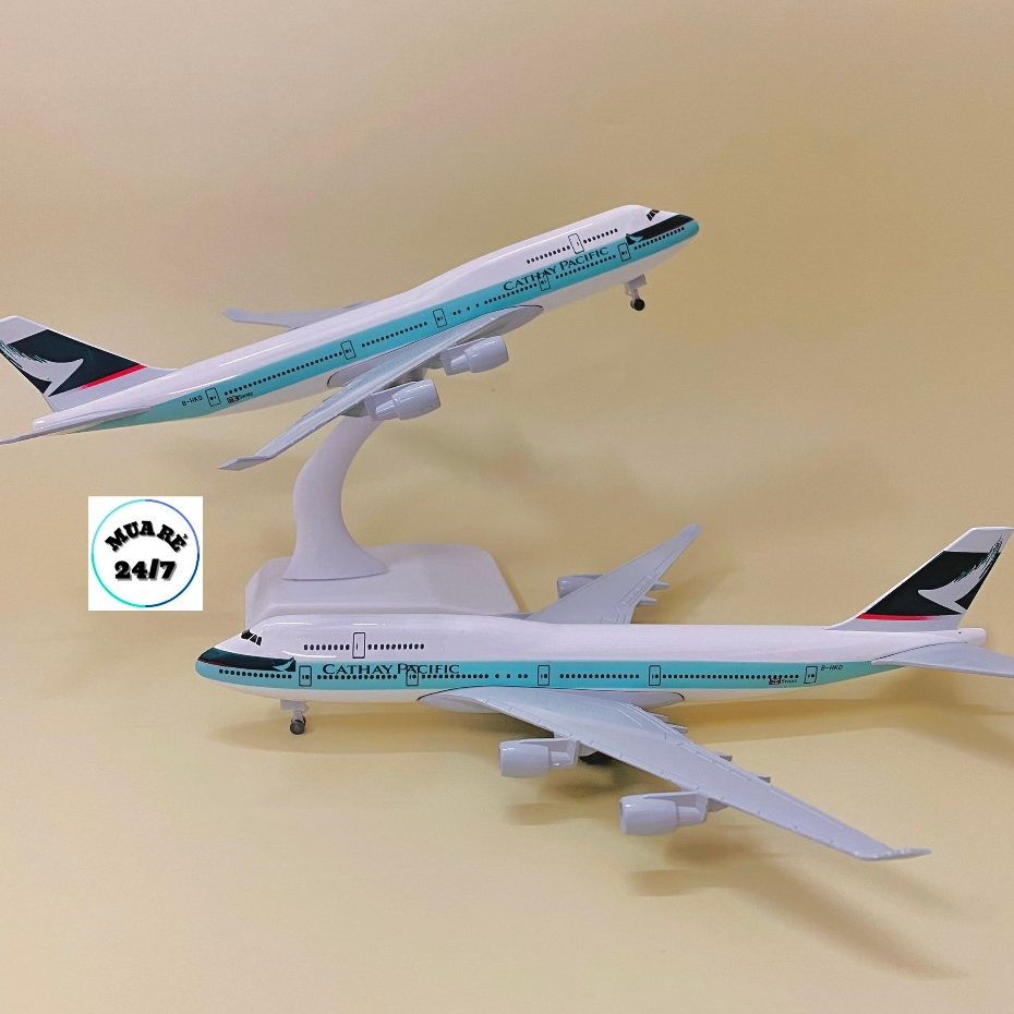 Máy Bay Mô Hình 20CM "Cathay Pacific" Kim Loại Cao Cấp Tỉ Lệ 1:400 Có Bánh Xe + Đế Trưng Bày