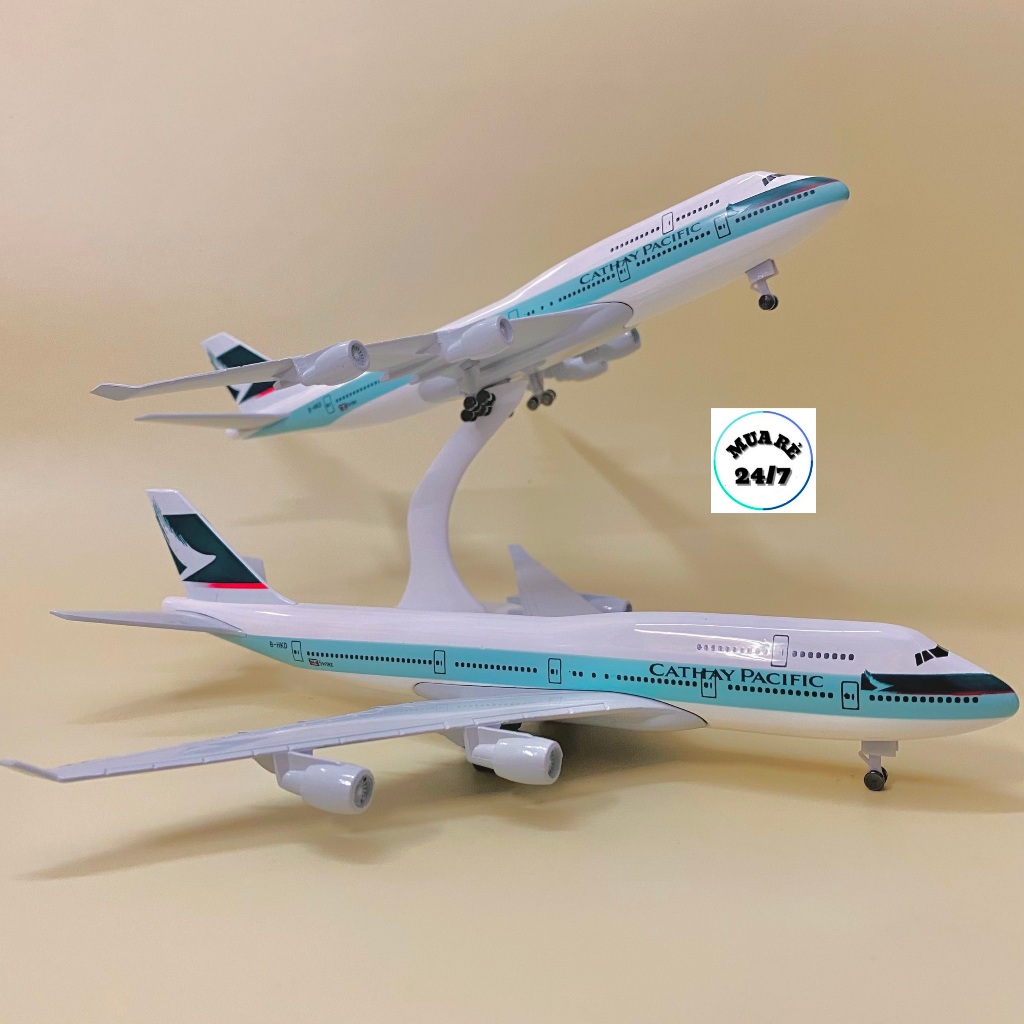 Máy Bay Mô Hình 20CM "Cathay Pacific" Kim Loại Cao Cấp Tỉ Lệ 1:400 Có Bánh Xe + Đế Trưng Bày