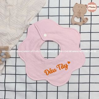 Yếm trần bông thêu tên cho bé sơ sinh đến 3 tuổi, chất liệu cotton an toàn. Yếm giữ ấm cổ cho bé