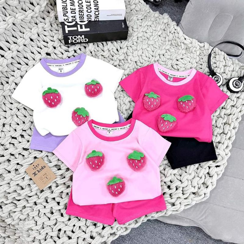 8 đến 28kg.set bộ cho bé gái.set quần ngố+áo cooton gắn trái dâu siu iu ...