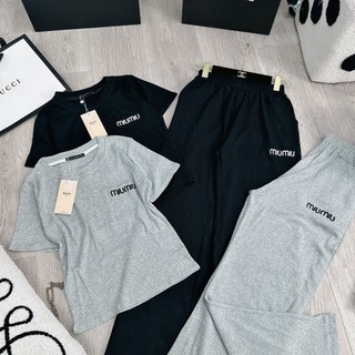 Set Bộ Đồ Nữ Tăm Thêu Miumiu Áo Len Tăm Ngắn Tay Ôm Body Thêu Nổi Mix Quần Xuông Dài Ống Rộng Freesize