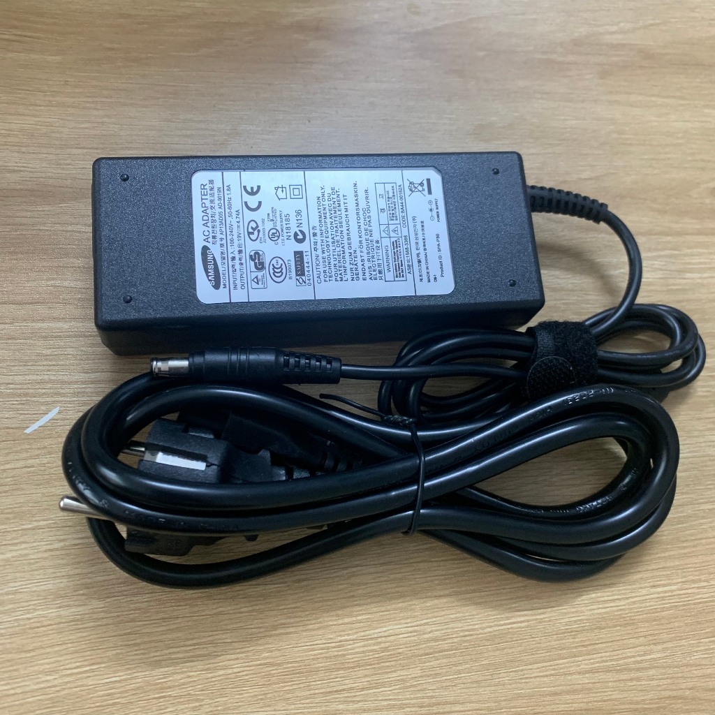 Sạc Laptop Samsung 19V - 4.74A 90W dành cho Laptop Samsung New 100%