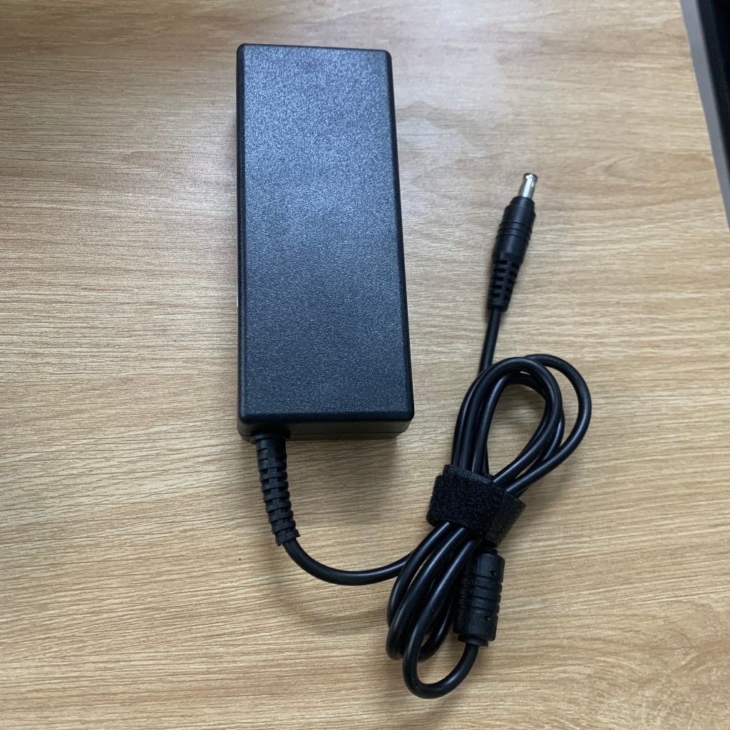 Sạc Laptop Samsung 19V - 4.74A 90W dành cho Laptop Samsung New 100%