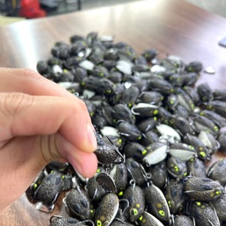 Mồi câu chuyên câu lure cóc lk
