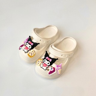 Sục Hở Và Sục Kín Cho Bé Gắn Sticker Kuromi Siêu Đáng Yêu Chất Liệu Nhựa EVA Êm Mềm Cho Bé Gái(S11)