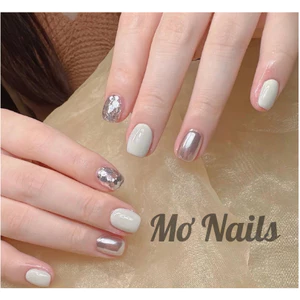 Nail Box thiết kế tráng gương bạc nhũ lấp lánh M37 nhà Mơ Nails