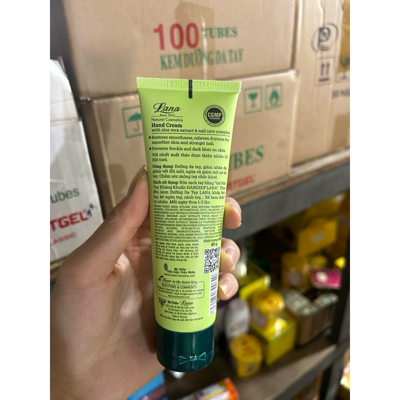 Kem Dưỡng Da Tay Lana Tuýp 80g