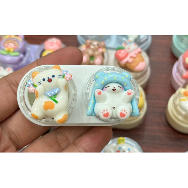 Khay Charm đựng lens Mèo trắng với thỏ kute Muneyes