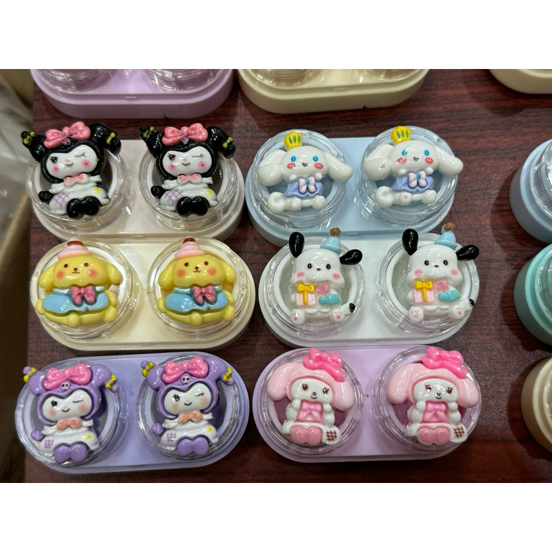 khay charm dựng lens hoạt hình kuromi Muneyes