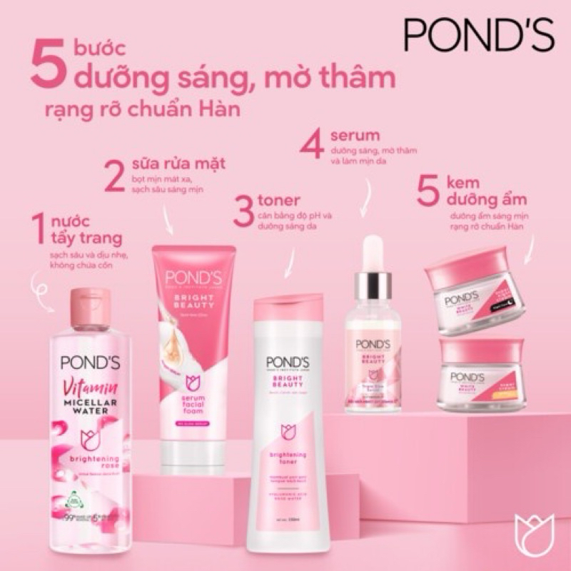 Nước Hoa Hồng Pond’s Sáng Da Cân Bằng pH - 150ml