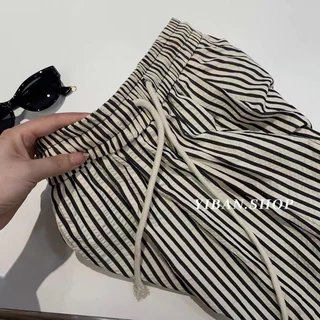 Quần Ống Rộng Nữ ,Chất Liệu Đũi Thô Nhăn Cực Mát .Kẻ Xuông Nên Phom Dáng Siêu Dễ Thương