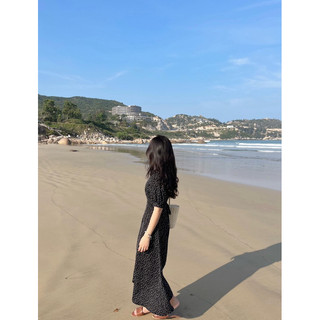 Đầm chấm bi cổ V tay phồng Nabi Dress thiết kế Ma Vie