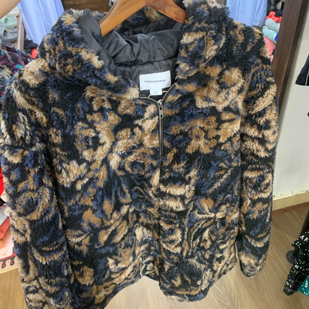 チャンピオン thisisneverthat Multi Floral Faux Fur Fur