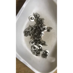 100 Đầu vít ốc vít gắn túi xách giày dép 4x6mm sắt thép màu bạc niken crom