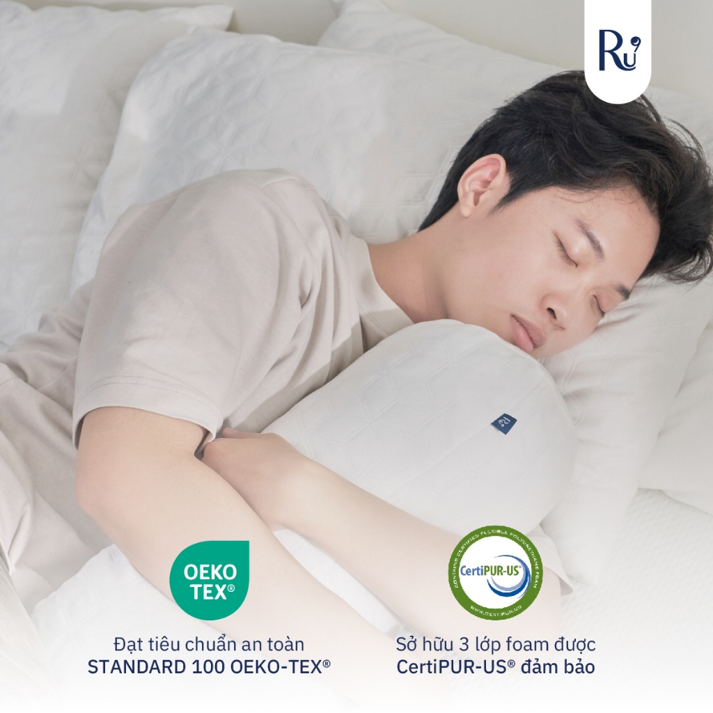 Ảnh Vỏ Gối Ôm IceFiber™ Ru9 Mát Lạnh - Công Nghệ Sợi Lạnh Mang Lại Cảm Giác Ôm Thoải Mái, Mát Mẻ 1