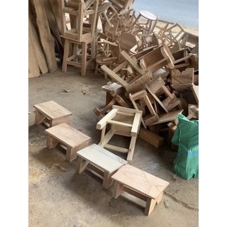 ghế gỗ tự nhiên , ngồi vặt rau , ghế ngồi bắt sâu , ghế ngồi xổm, dài 30cm