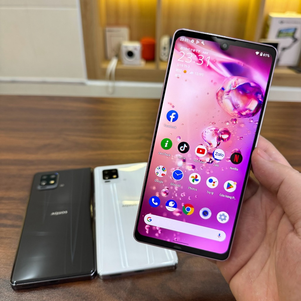Điện thoại Sharp Aquos zero 6 màn OLED 240Hz - Snapdragon 750 5G ram 8G ...
