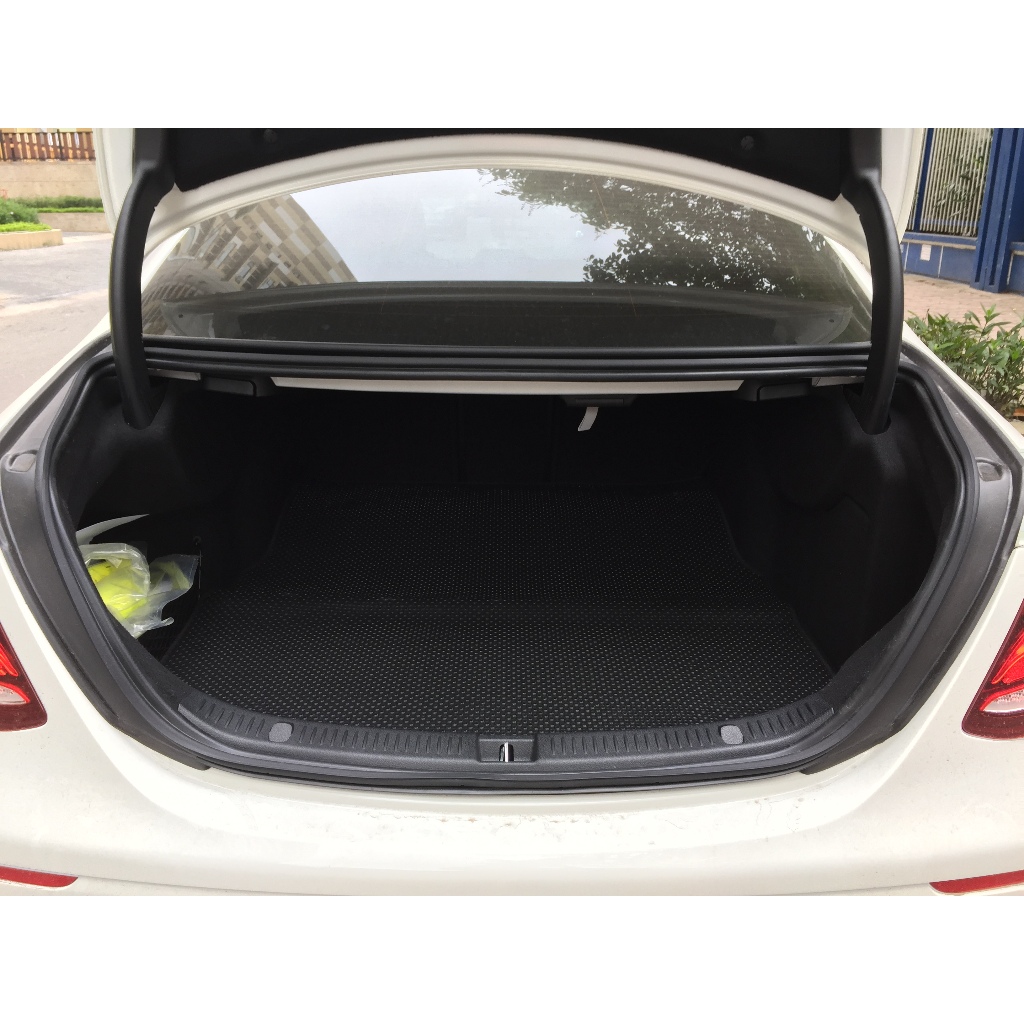 Thảm lót ô tô KATA cho xe Mercedes E Class W213 (2017 - 2025)  - Khít với sàn, Chống trơn, Không mùi, Không ẩm mốc